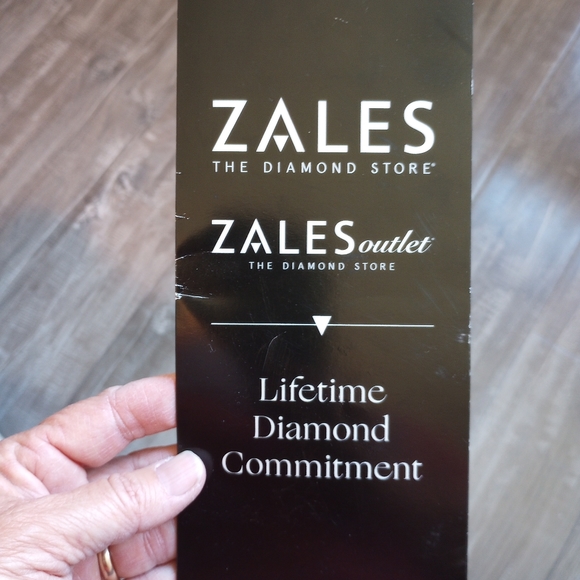 Diamond ring - Picture 5 of 6